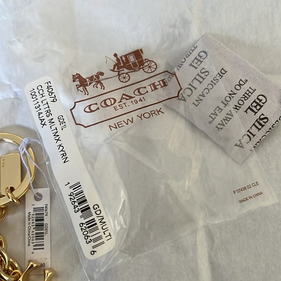 Coach signature logo key or bag charm - Picture 5 of 7